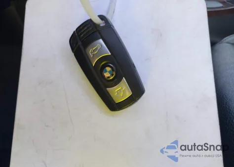 2011 BMW 328I из США, поврежденный, VIN WBAPH5C50BA445537